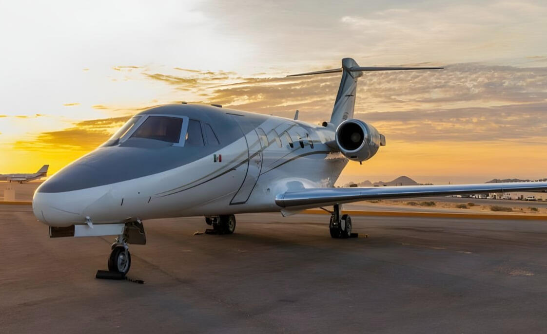 Midsize Jet / Jet Mediano